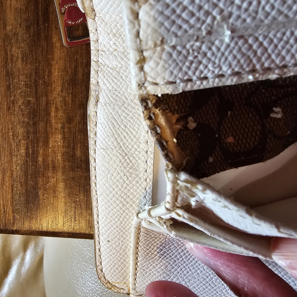 Coach Small Zip Wallet - Picture 3 of 12